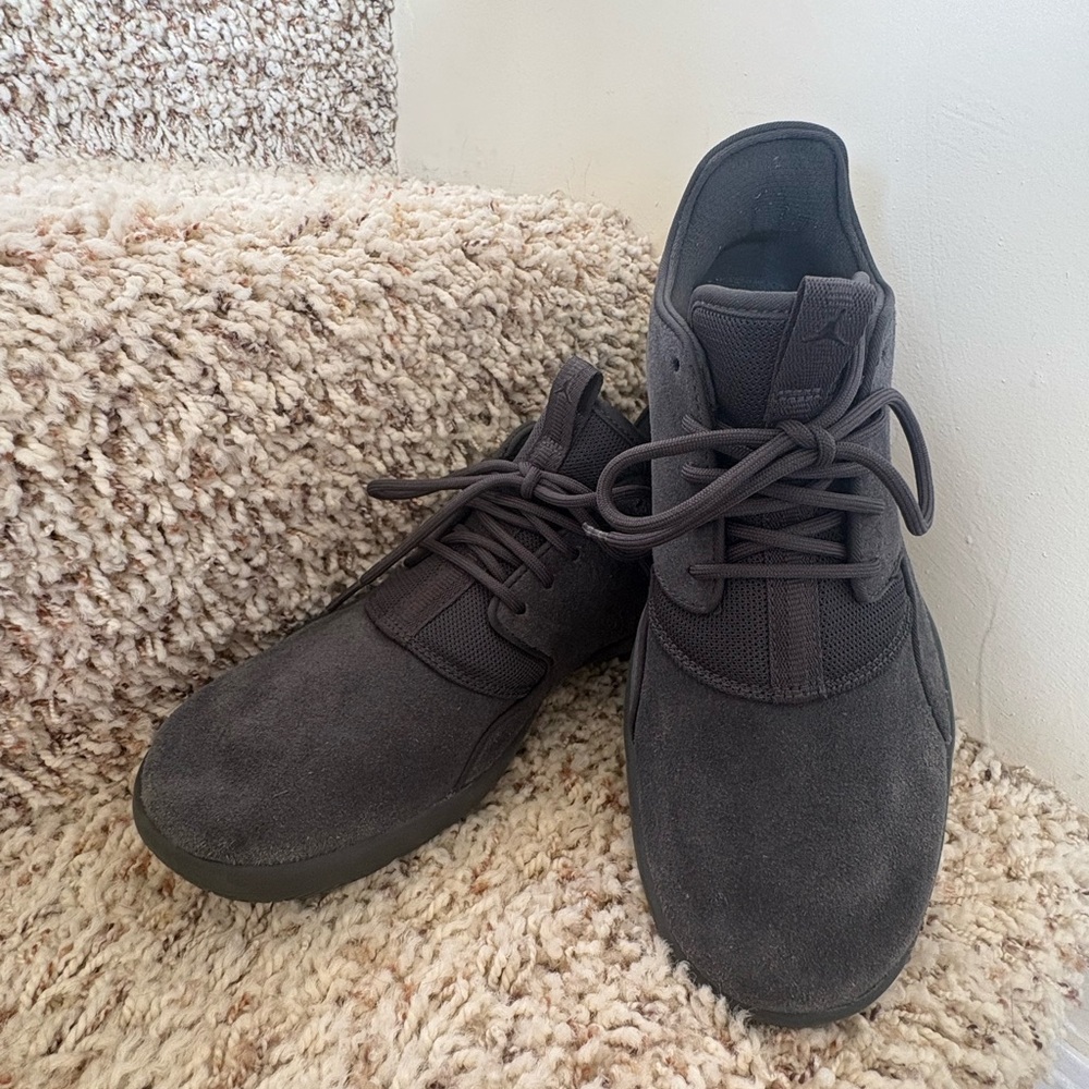 Jordan Eclipse Lea
